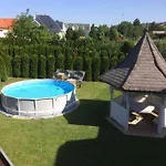 Daire Three-bedroom In I Gyenesdiás