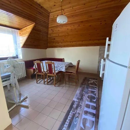 Three-bedroom In I Gyenesdiás