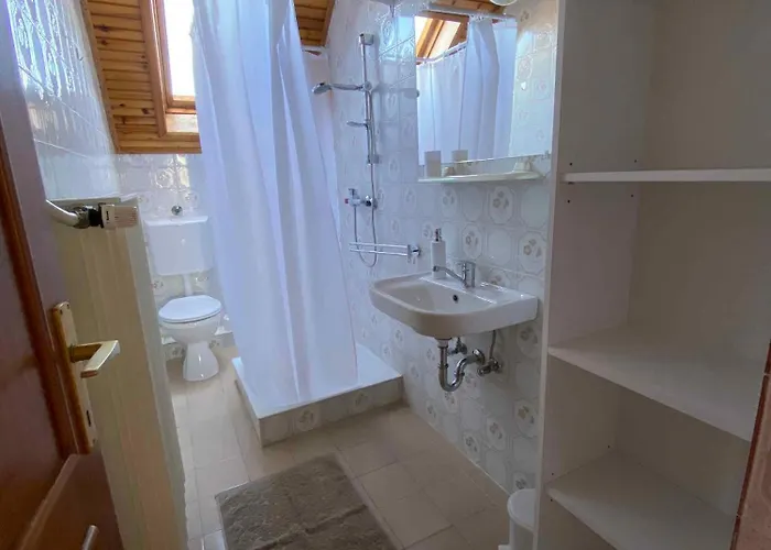 Apartmán Three-bedroom In I Gyenesdiás